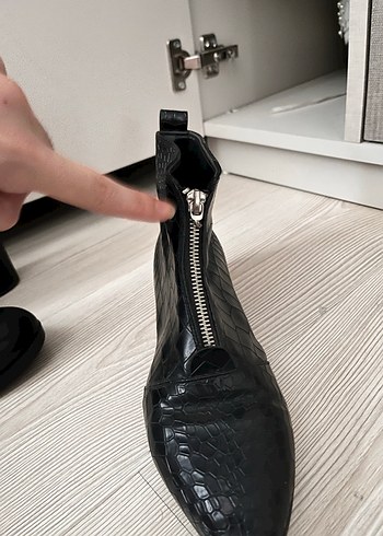 Diğer Siyah Yılan Desenli Deri Topuklu Kadın Bot
