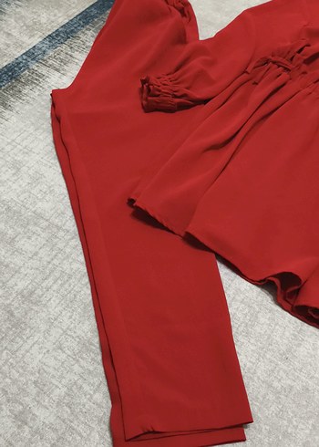 Kırmızı Kadın takım - Görsel 2