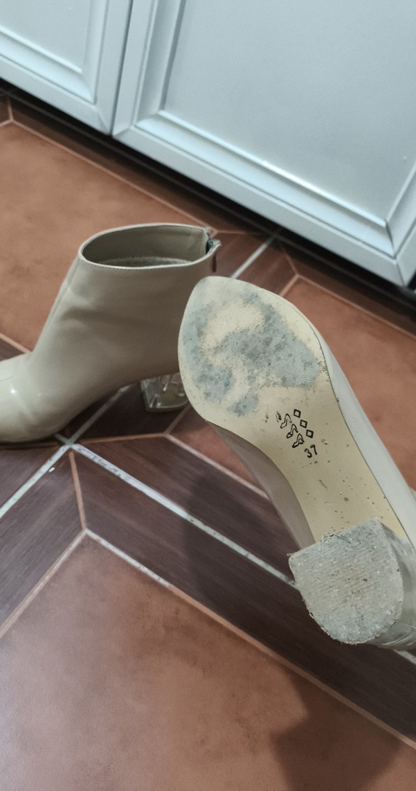 Şeffaf Topuklu Bej Kadın Bot - Görsel 2