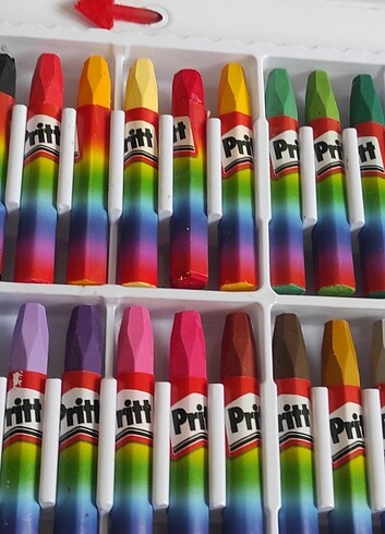  Beden Pritt sulu ve pastel boya 