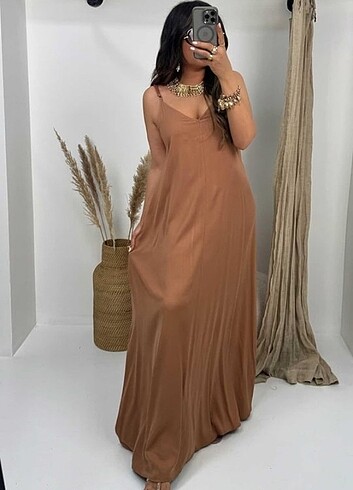 Sırt Detay Zara Model Askılı Elbise Camel