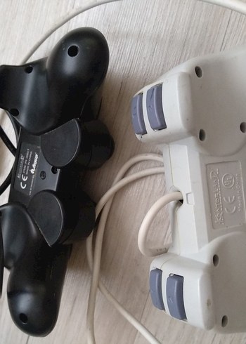 Kontorland Ps 1-2 Kablolu Siyah ve Beyaz Oyun Kolu Seti calisir - Görsel 4