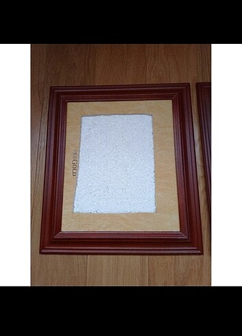 Beden kahverengi Renk 36 cm x 32 cm x 2 cm ahşap görünümlü hafif çerçeve