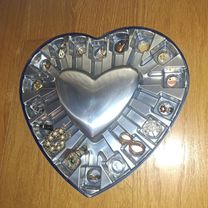 Altın ve Gri Payetli Kadın Charm Seti - Görsel 4