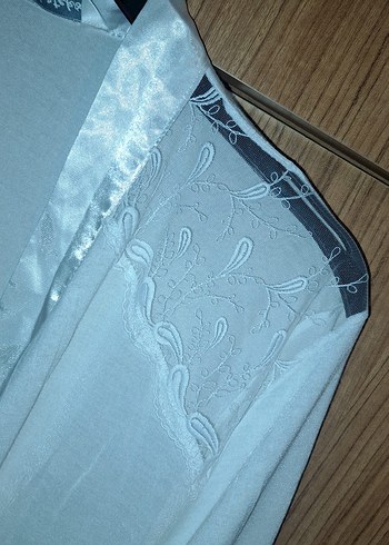 Uzun Beyaz Nakışlı Bohem Kadın Sabahlık - Görsel 6