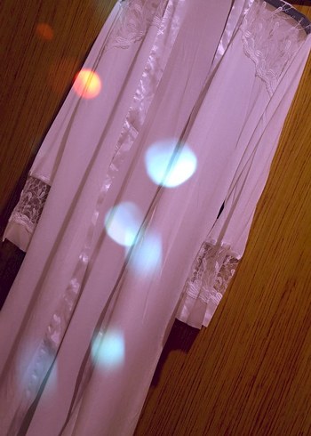 Uzun Beyaz Nakışlı Bohem Kadın Sabahlık - Görsel 3