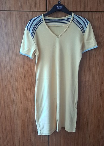 36 Bej V Yaka Kısa Kollu Triko Elbise - Görsel 2