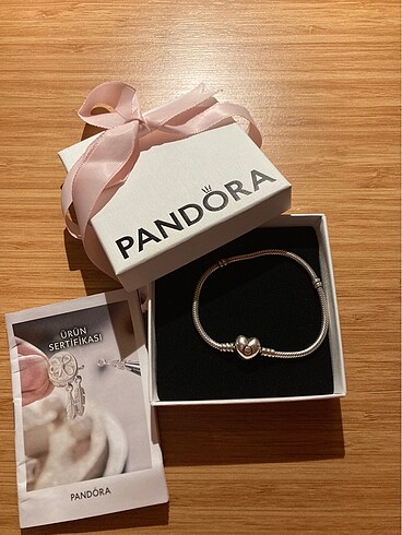 Pandora