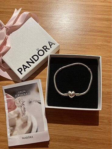  Beden Pandora