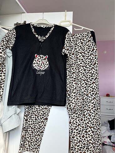 l Beden Pijama takımı