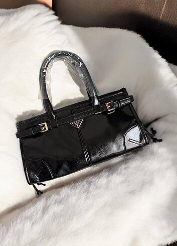 Beden çeşitli Renk PRADA MEDİUM