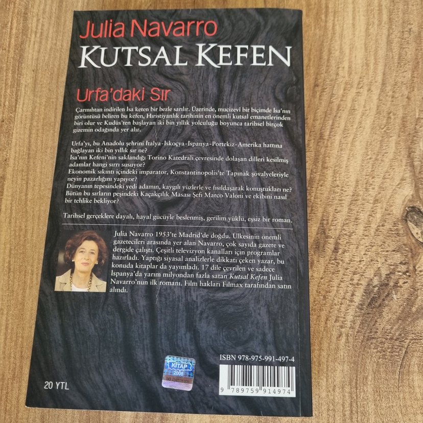 Julia Navarro - Kutsal Keten Roman - Görsel 2