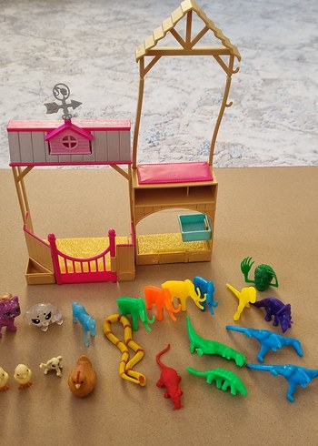 Renkli Mini Hayvan Figürleri ve Oyun Evi Seti - Görsel 7