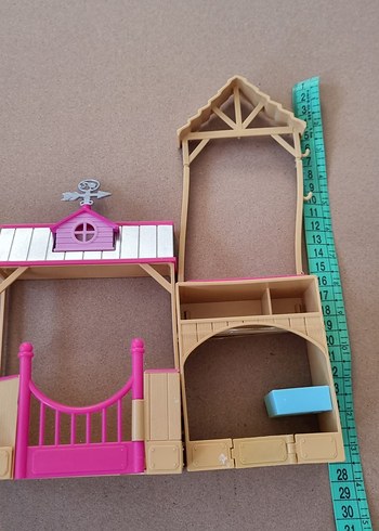 Renkli Mini Hayvan Figürleri ve Oyun Evi Seti - Görsel 2