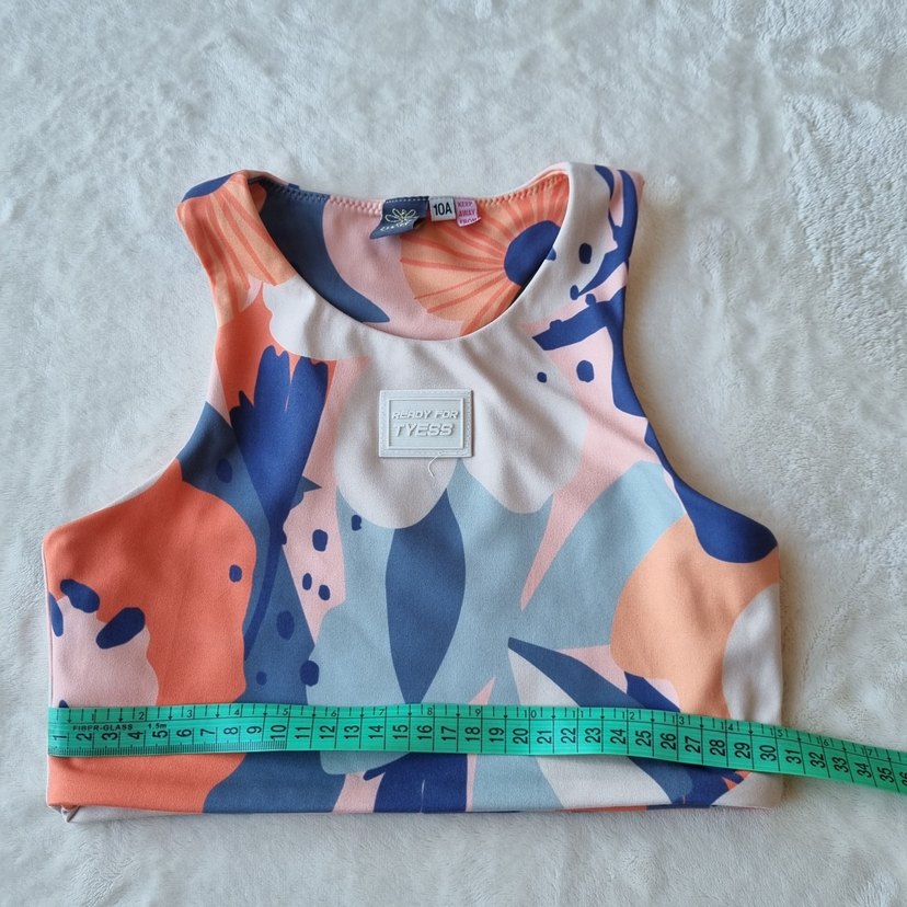 Tyess Desenli Mini Kolsuz Yüksek Yakalı Atlet - Görsel 2