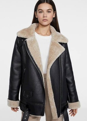 Stradivarius Kürklü Siyah Deri Kadın Kışlık Ceket