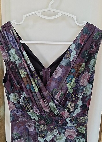 Yumuşacık, çiçek desenli elbise - Görsel 5