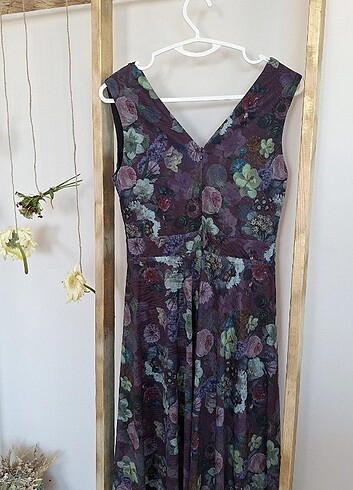 Yumuşacık, çiçek desenli elbise - Görsel 6