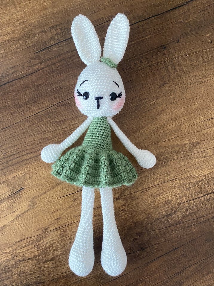 Pastel Renkli Beyaz Örgü Tavşan Bebek - Görsel 2