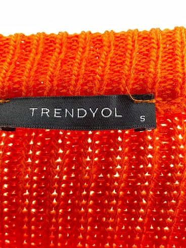 s Beden turuncu Renk Trendyol & Milla Kazak / Triko %70 İndirimli.