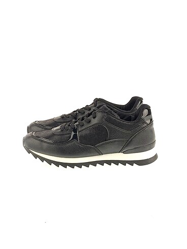 Bambi Sandalet %70 İndirimli.