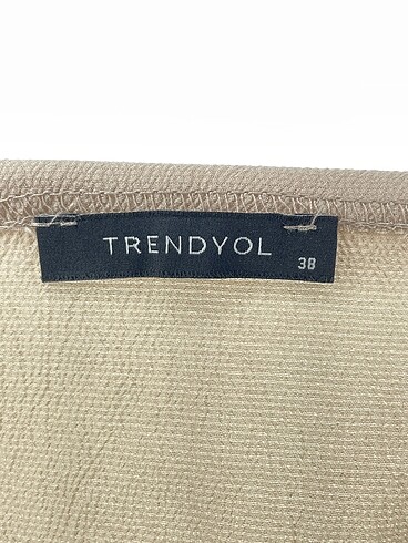 38 Beden ten rengi Renk Trendyol & Milla Bluz %70 İndirimli.