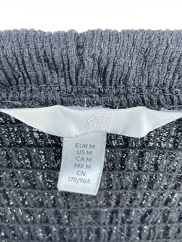 m Beden siyah Renk H&M Uzun Elbise %70 İndirimli.