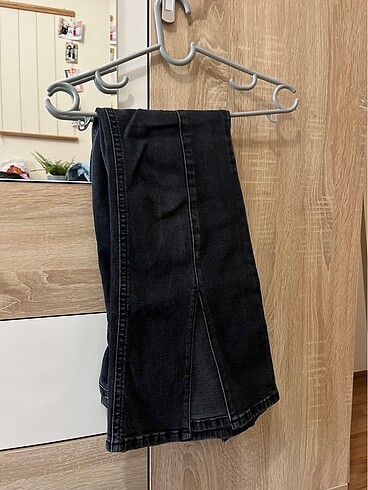 LC Waikiki LCW kadın siyah jean İspanyol paça yırtmaçlı