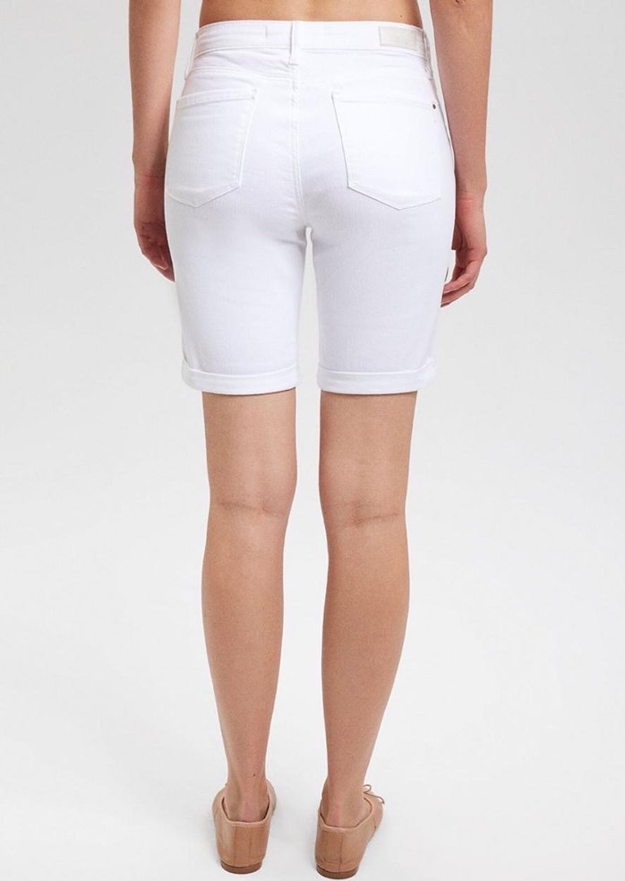 Beyaz Kadın Mini Bermuda Şort - Görsel 2