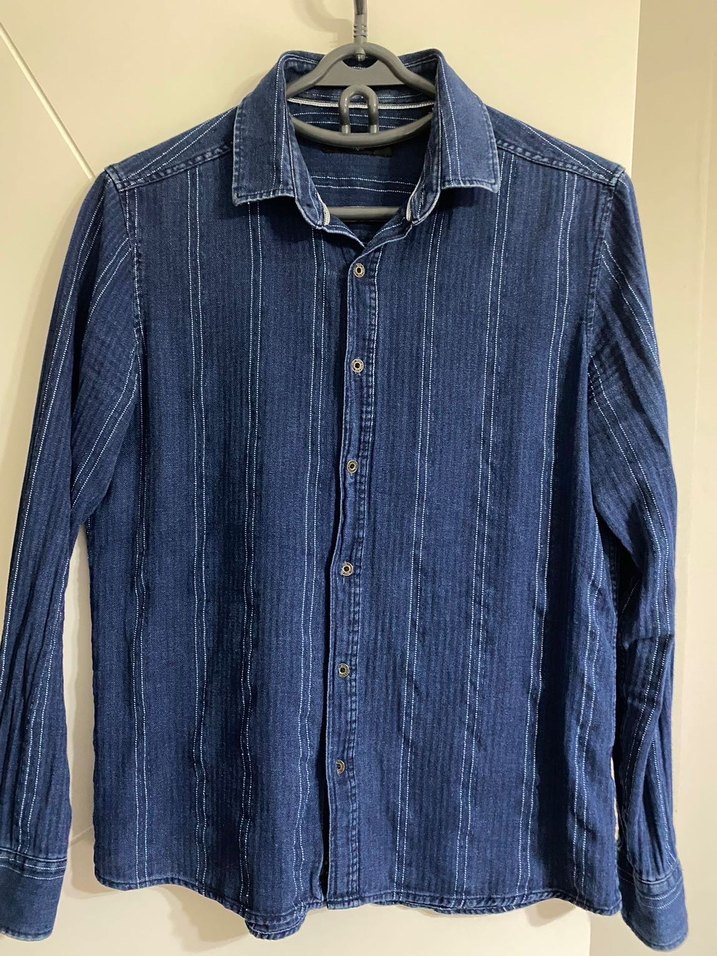 Düğmeli Mavi Denim Erkek Gömlek - Görsel 3