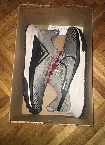 nike react pegasus trail 4 Dark stucco