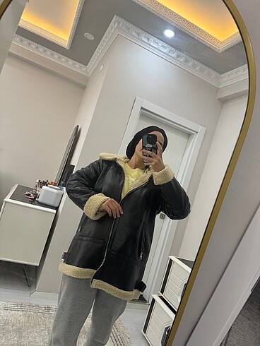 Bershka Deri mont