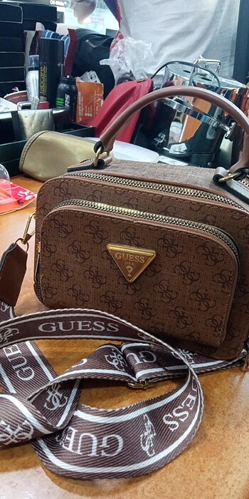  Beden Guess çanta