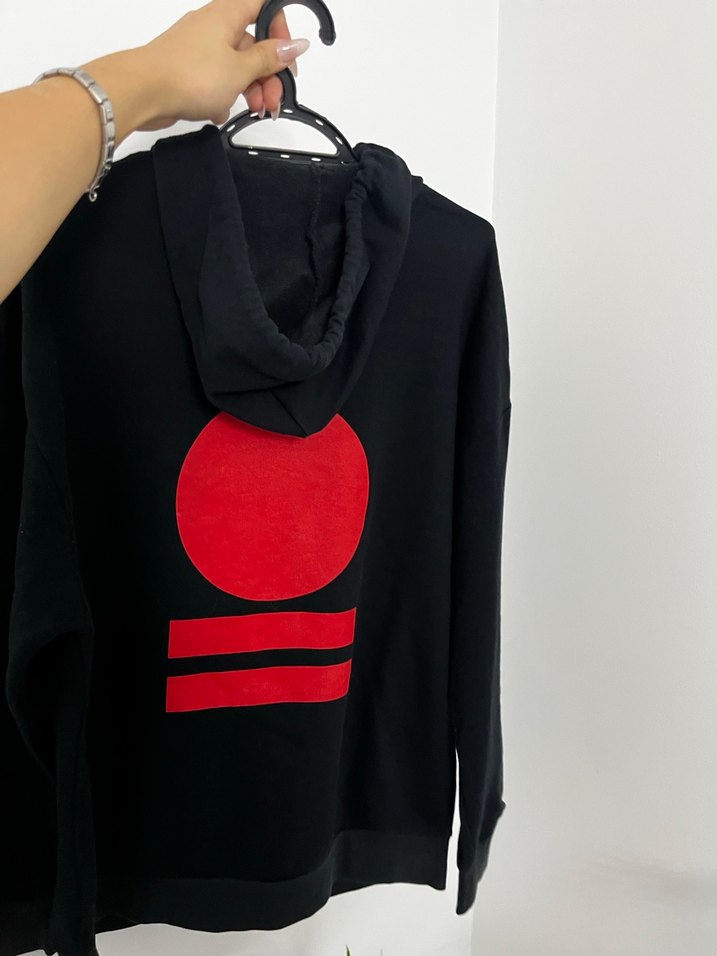 Siyah Tokyo Baskılı Kadın Sweatshirt - Görsel 2