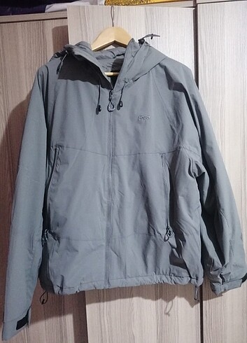 Pull and bear mont