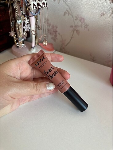 Nyx Swwet Cheeks Likit Allık -Nude Tude