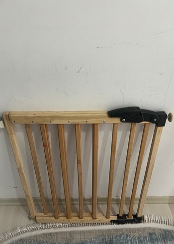 Bej Ahşap Bebek Yatak Koruyucu Korkuluk