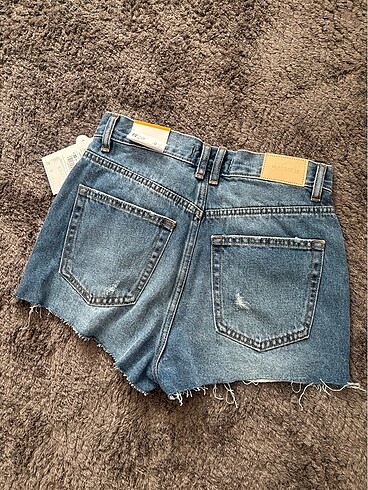 xs Beden Pull and bear kot şort
