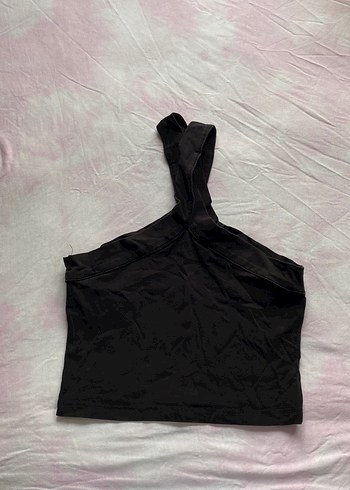 Siyah Yüksek Yakalı Kadın Crop Top