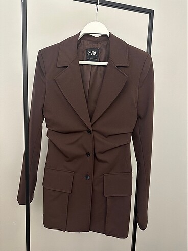 Zara Kahverengi Bele Oturan Blazer S