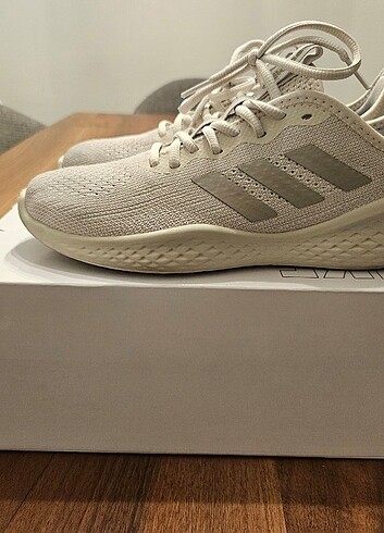 40 Beden Adidas Fluidflow Kadın Ayakkabı
