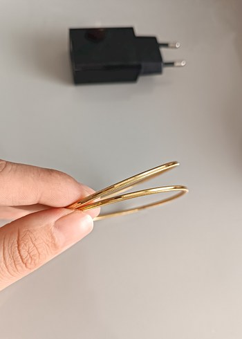Diğer Diger Altın Rengi Yılan Desenli Elastik Bileklik