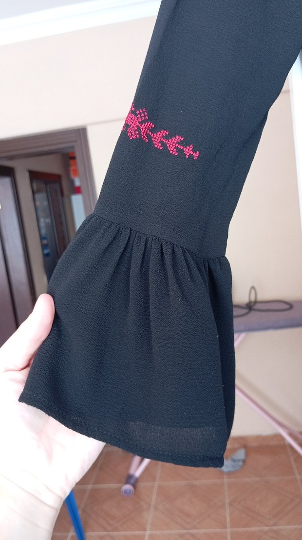 Püsküllü Nakışlı Siyah Bohem Kadın Tunik - Görsel 3