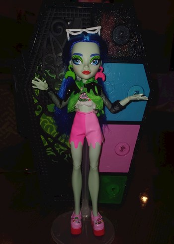 Ghoulia Yelps G3 Neon Frights