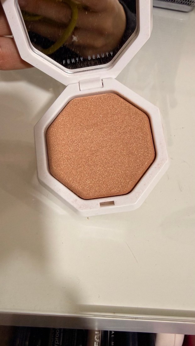 Fenty Beauty Highlighter - Görsel 3