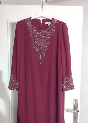 Bordo tesettür abiye - Görsel 3