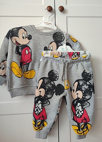 Zara alt üst takım