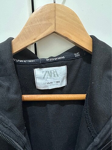 Zara Erkek çocuk hırkası