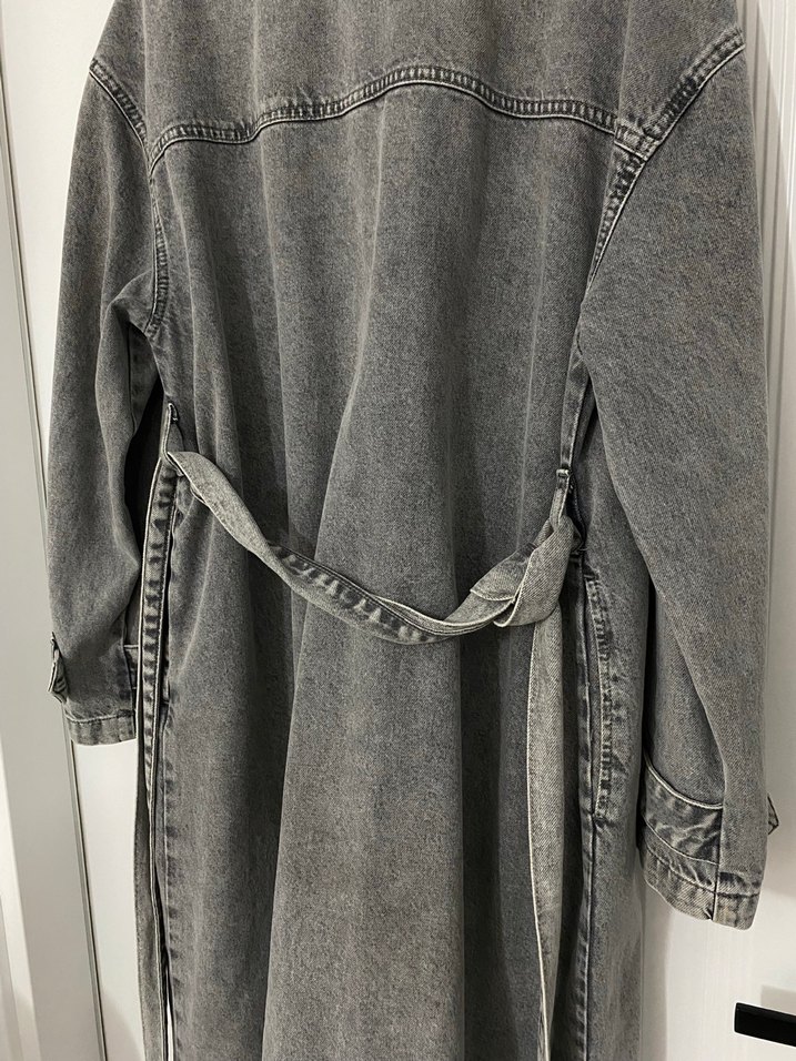 Gri Denim Uzun Kadın Trençkot - Görsel 4