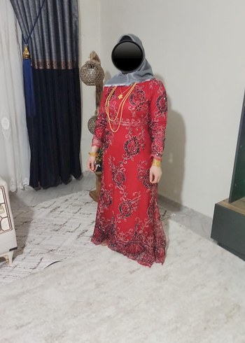 Kırmızı Uzun Kollu Abiye Elbise